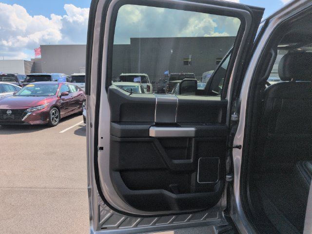 Used 2020 Ford F150 Lariat w/ Equipment Group 502A Luxury AWD/4WD image 17