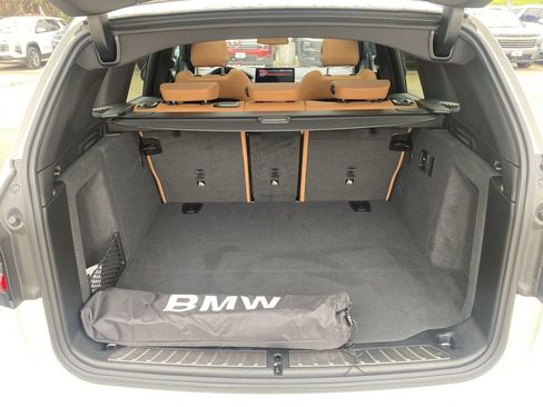 Used 2024 BMW X3 M40i w/ Premium Package image 24