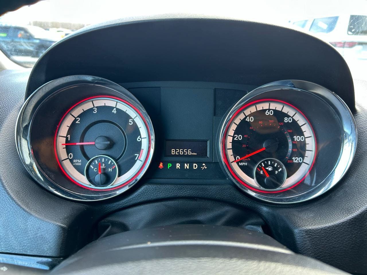Used 2018 Dodge Grand Caravan SXT FWD image 18