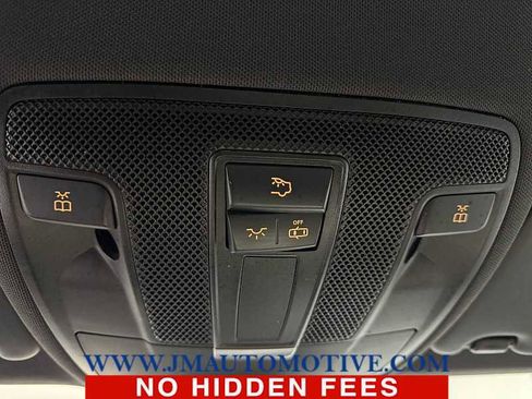 Used 2015 Mercedes-Benz CLA 250 image 38