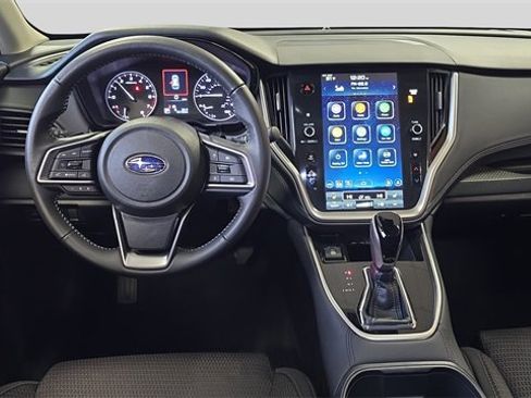 Used 2025 Subaru Outback Premium w/ Popular Package #1A image 9
