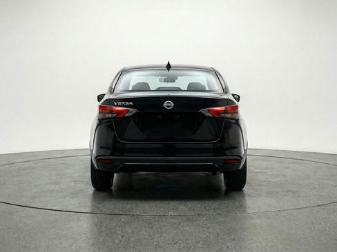 Used 2025 Nissan Versa SV FWD image 7