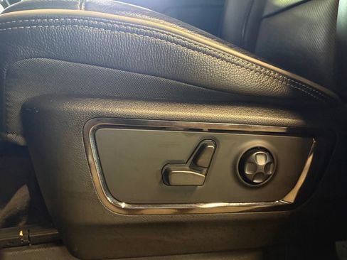 Used 2022 RAM 1500 Limited AWD/4WD image 22