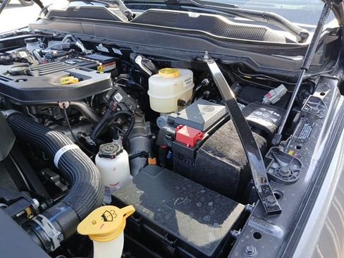 New 2026 RAM 3500 4x4 Crew Cab DRW image 48