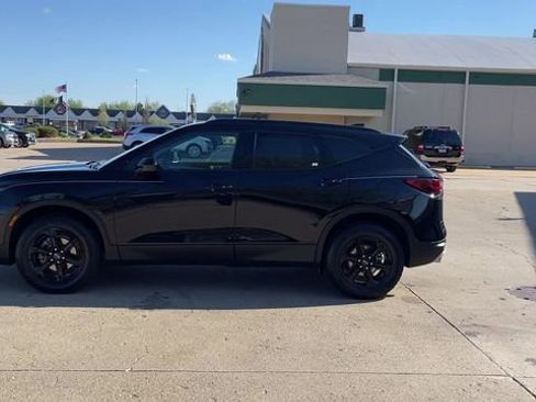 Used 2023 Chevrolet Blazer LT w/ Midnight/Sport Edition FWD image 5