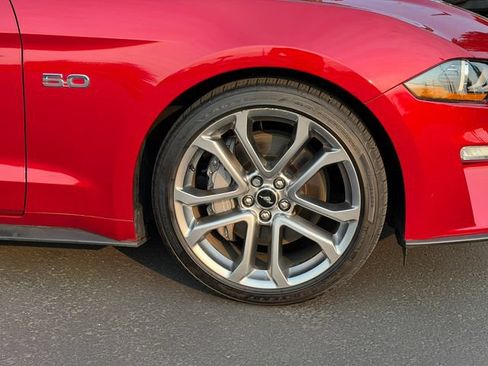 Used 2022 Ford Mustang GT Premium w/ Ford Safe & Smart Package RWD image 11
