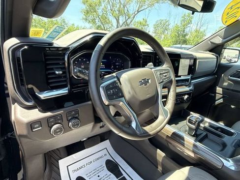 Certified 2024 Chevrolet Silverado 1500 LT Trail Boss w/ Convenience Package II AWD/4WD image 10