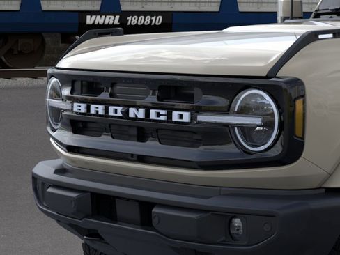 New 2025 Ford Bronco Outer Banks image 44