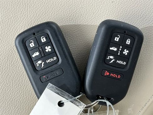 Used 2021 Honda Clarity Plug-In Hybrid image 20