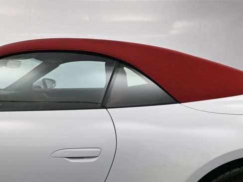 Certified 2023 Porsche 911 Carrera S RWD image 31