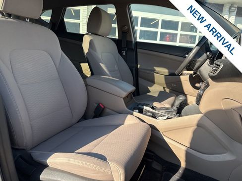 Used 2021 Hyundai Tucson Sport image 9