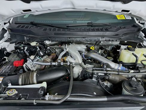 Used 2025 Ford F450 King Ranch w/ FX4 Off-Road Package AWD/4WD image 32