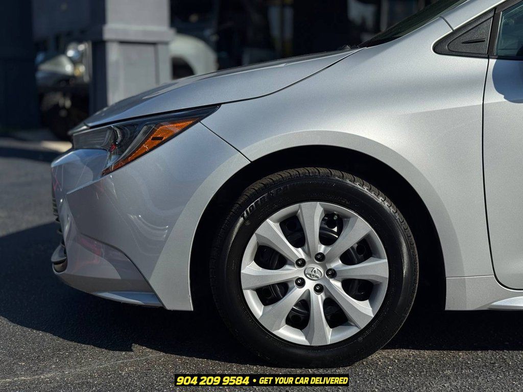 Used 2023 Toyota Corolla LE FWD image 14
