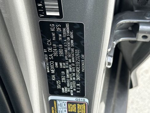 New 2025 Kia K4 EX image 28