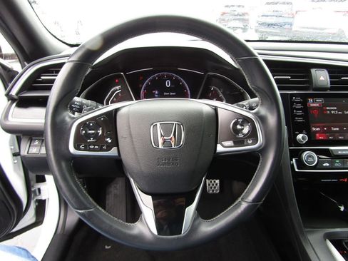 Used 2020 Honda Civic Sport image 6