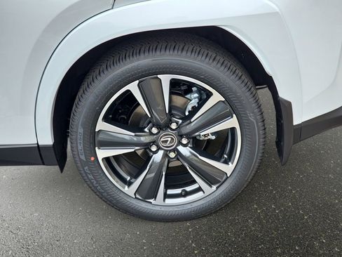 New 2026 Lexus UX 300h AWD image 34