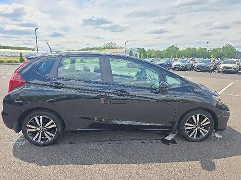 Used 2020 Honda Fit EX image 3