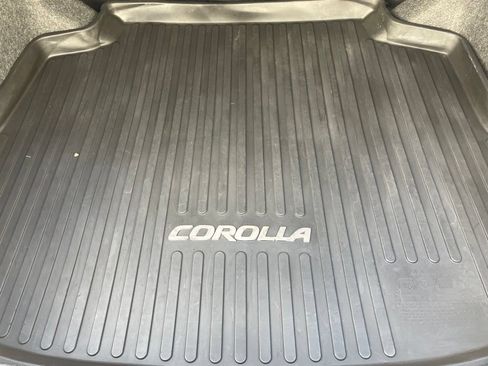 Used 2016 Toyota Corolla L FWD image 17