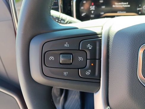 New 2026 GMC Sierra 2500 SLT AWD/4WD image 10