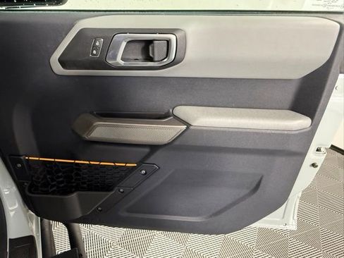 Used 2021 Ford Bronco Badlands image 52