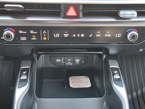 New 2026 Kia Sorento EX image 26