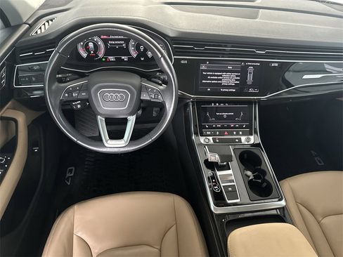 Used 2023 Audi Q7 2.0T Premium w/ Convenience Package image 15