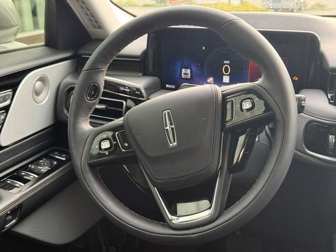 New 2025 Lincoln Aviator Reserve w/ Equipment Group 201A image 10