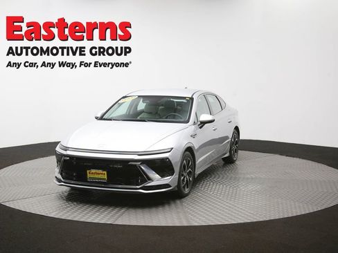 Used 2025 Hyundai Sonata SEL FWD image 54