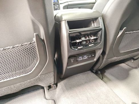 Used 2022 Jeep Grand Cherokee Limited 4xe image 31