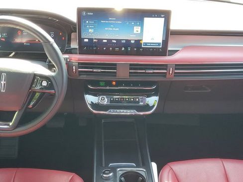 Certified 2025 Lincoln Corsair Reserve w/ Jet Appearance Package AWD/4WD image 24