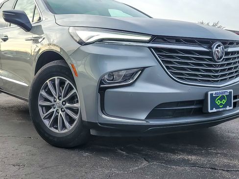 Certified 2024 Buick Enclave Premium image 2