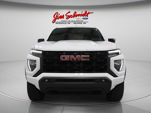Used 2025 GMC Canyon Elevation w/ Convenience Package AWD/4WD image 3