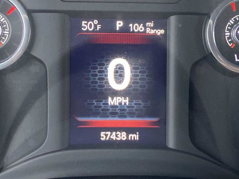 Used 2021 RAM 1500 Big Horn image 32