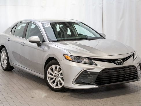 Used 2024 Toyota Camry LE image 1