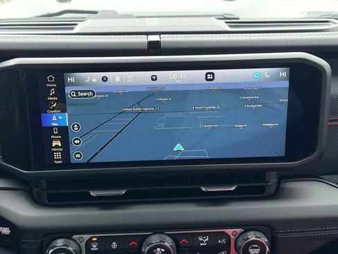 Used 2024 Jeep Wrangler Unlimited Rubicon 392 image 28