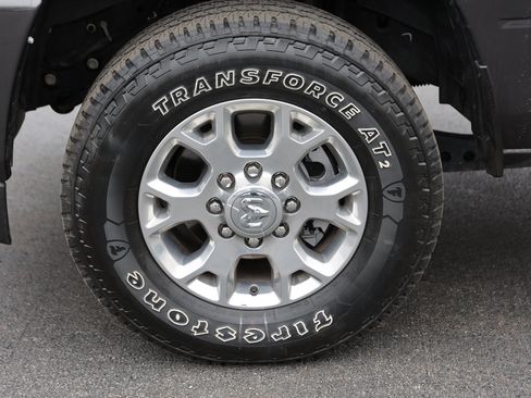 Used 2024 RAM 2500 Laramie w/ Safety Group image 13