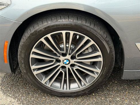 Used 2019 BMW 540i xDrive w/ Convenience Package AWD/4WD image 15