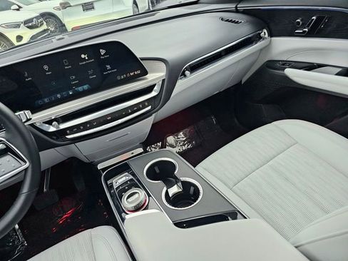 Used 2024 Cadillac Lyriq Luxury w/ LPO, Floor Liner Package image 33