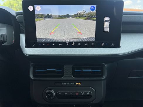 New 2026 Ford Maverick XLT w/ XLT Luxury Package FWD image 5