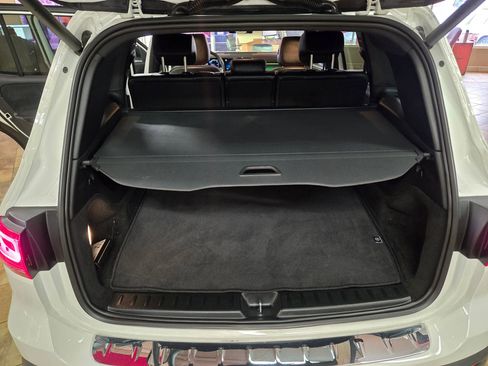 Used 2023 Mercedes-Benz EQB 350 4MATIC SUV image 52