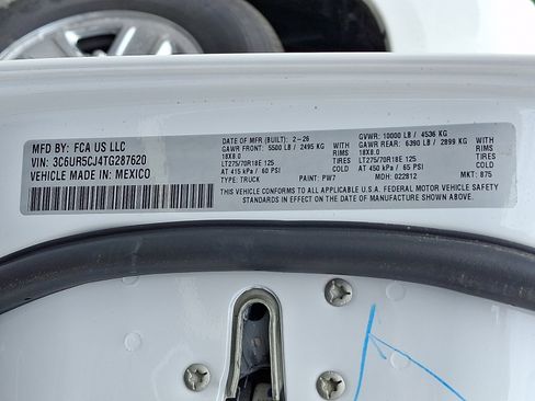 New 2026 RAM 2500 Tradesman AWD/4WD image 18