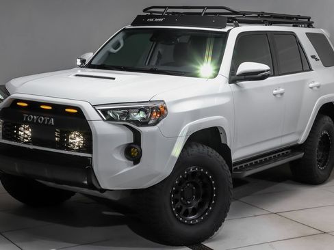 Used 2024 Toyota 4Runner TRD Off-Road Premium w/ Moonroof Package AWD/4WD image 1