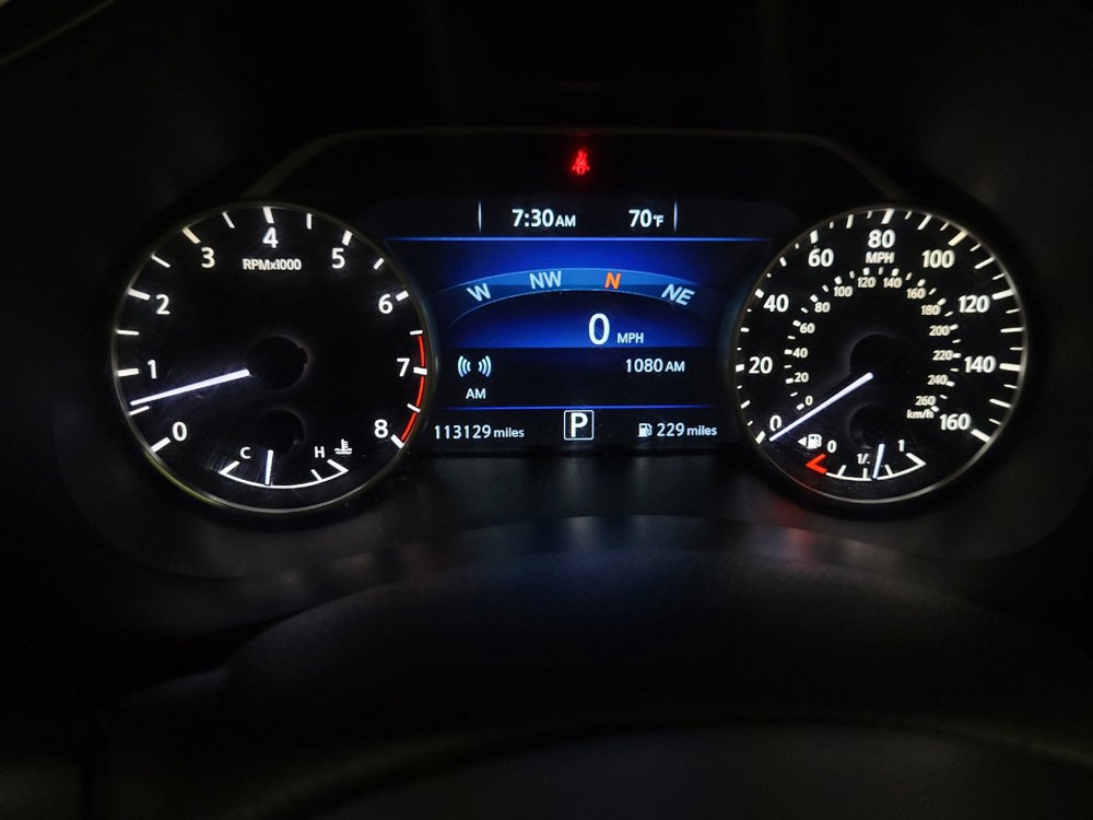 Used 2017 Nissan Murano SV FWD image 23