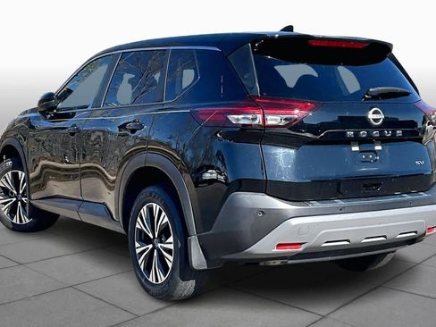 Certified 2022 Nissan Rogue SV image 10