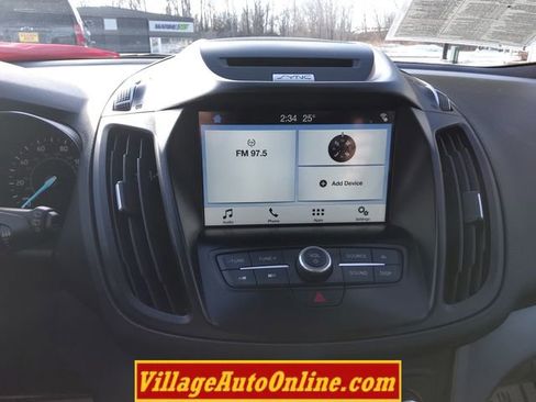 Used 2017 Ford Escape SE w/ Equipment Group 201A image 39