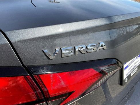 Used 2024 Nissan Versa S w/ S Plus Package image 32