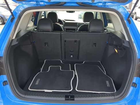 Certified 2023 Volkswagen Taos SEL AWD/4WD image 10