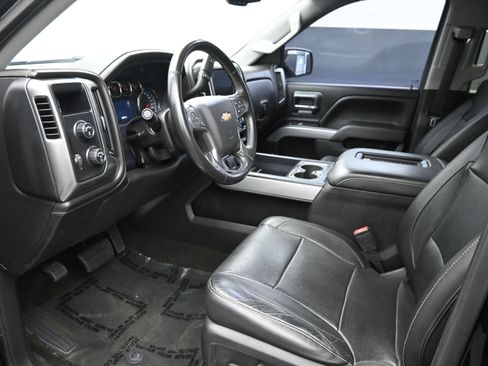 Used 2018 Chevrolet Silverado 1500 LTZ Z71 w/ LTZ Plus Package AWD/4WD image 12