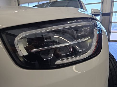 Certified 2021 Mercedes-Benz GLC 300 4MATIC image 32