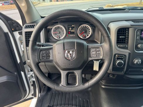 Used 2017 RAM 1500 Tradesman w/ Chrome Appearance Group image 17